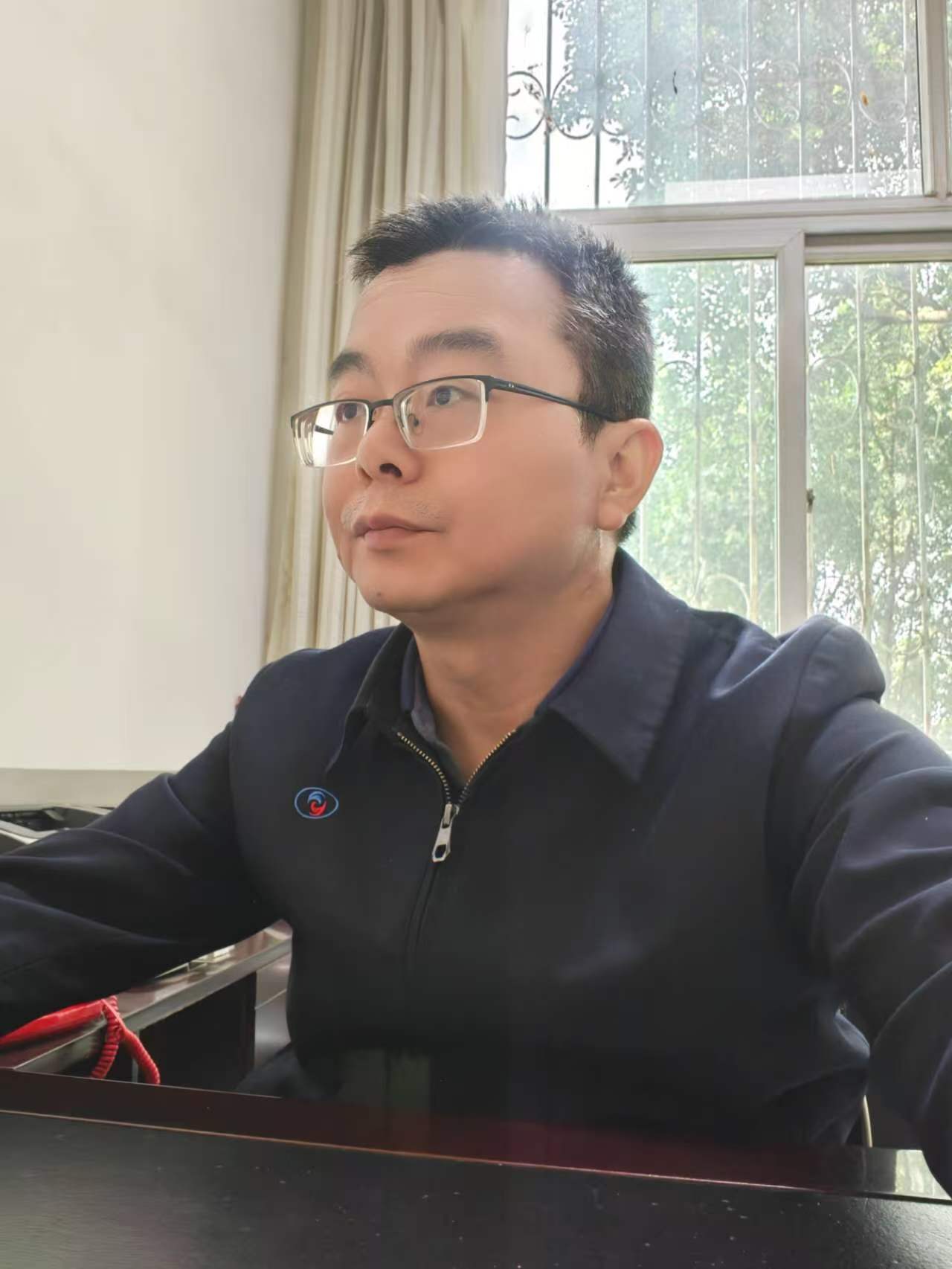 贯彻落实学校九届四次职代会精神专访二级单位、部门负责人之六——专访财务处处长 吴海涛